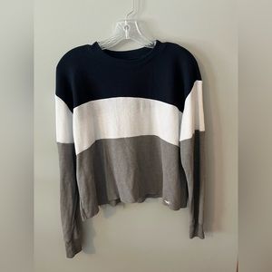 Hollister Cropped long sleeve